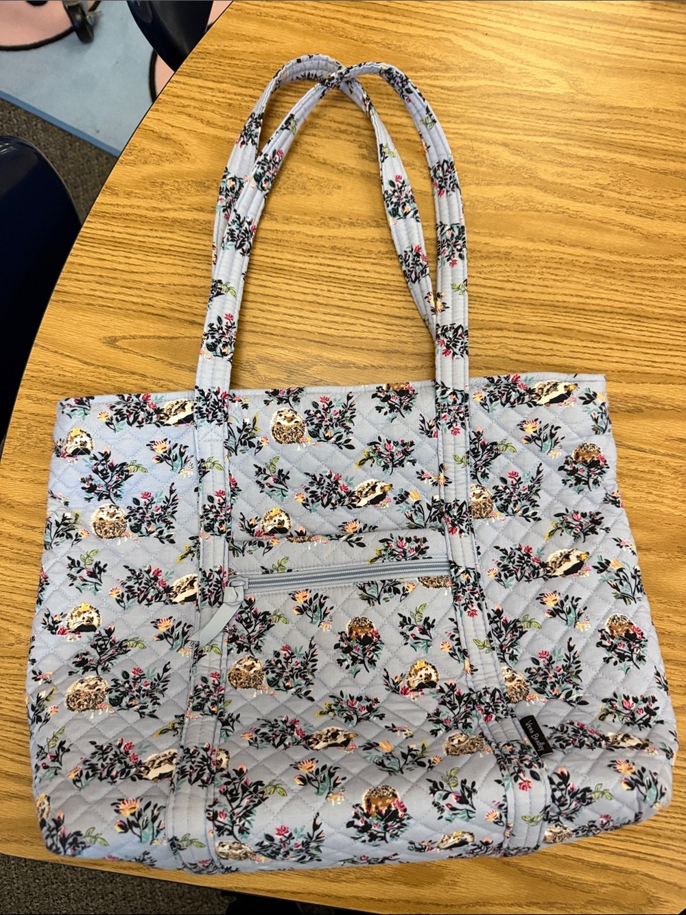 Vera Bradley Hedgdehog wild NWOT Quilted Floral Tote Bag in Light Blue